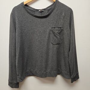 CUYANA Long Sleeve Textured Pleated Back Top Gray Pocket Women’s Size Medium